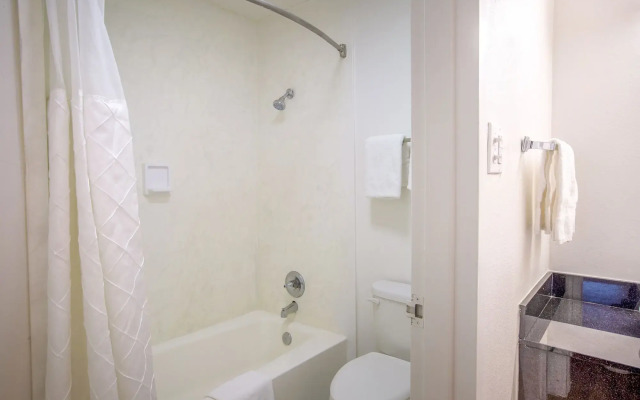 OYO Hotel Baton Rouge - Mead Rd Louisiana