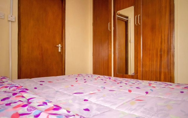 Meru Safari Hotel
