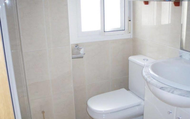 Apartamentos Playa Romana 3000