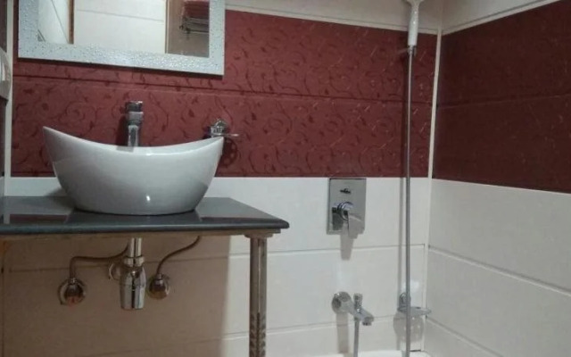 Butterfly Group of Houseboats