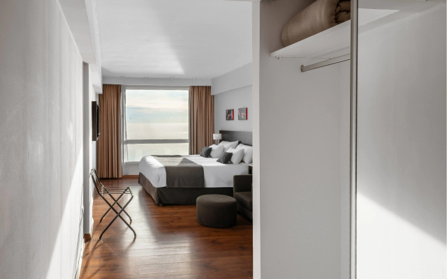 Dazzler by Wyndham Puerto Madryn