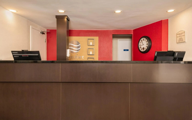 Comfort Inn Ottawa West Kanata