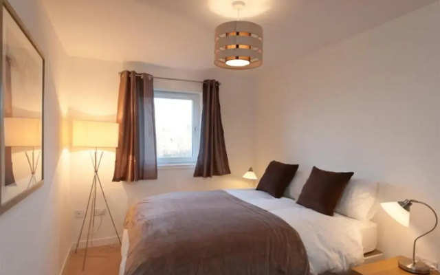 The Lochend Park View Residence No 1