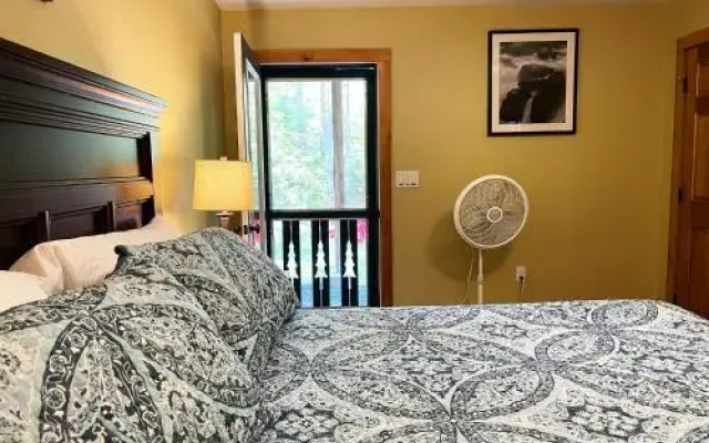 Marble Mountain Chalet