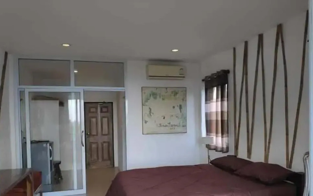 Sairee View Resort
