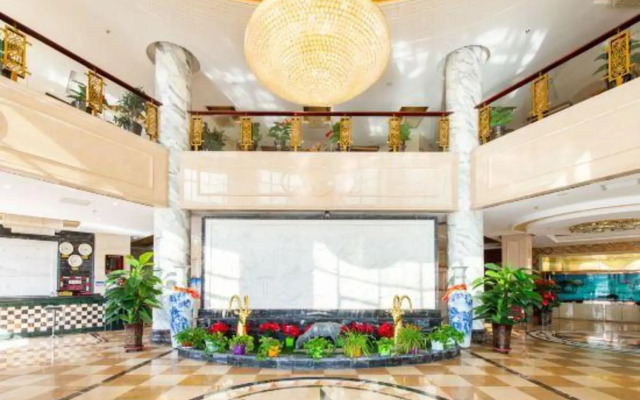 Shixing Hotel