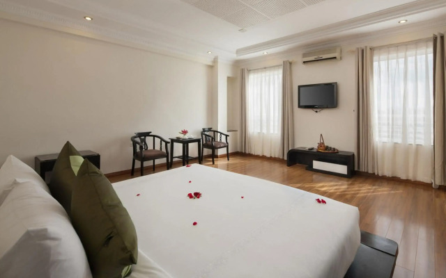 Serenity Villa Hotel Hanoi