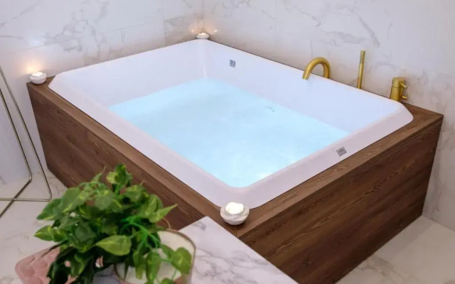 La Bella Ostuni Suites
