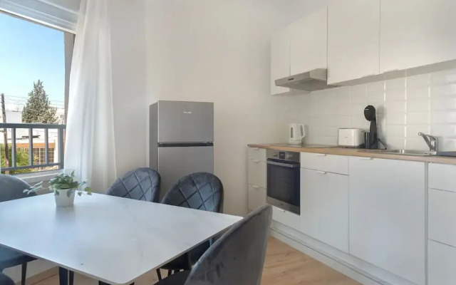 Phaedrus Living: City Breeze Residences Urbanity