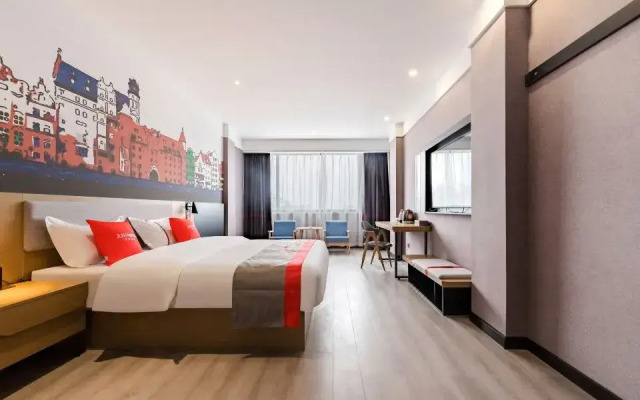 Junyi chain hotel (Xin'an Vocational Education Center store)