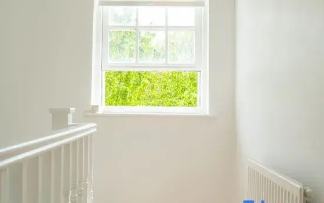 Modern Tower Bridge 3BR House