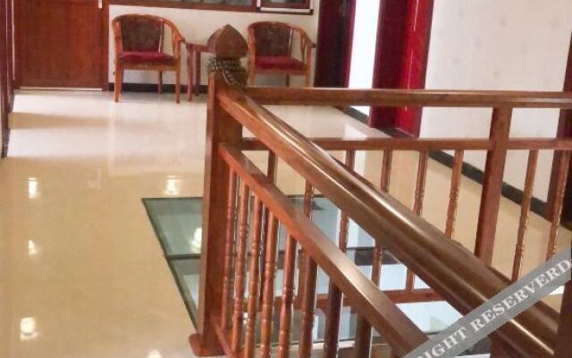 Pengyuege Guesthouse