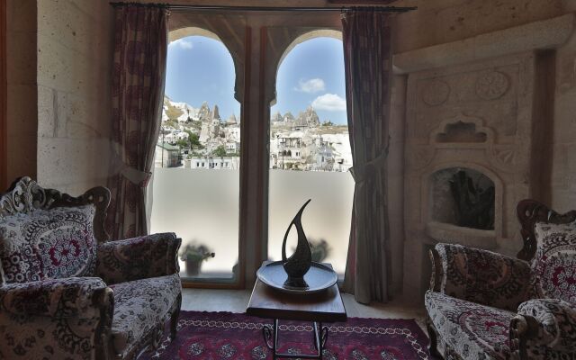 Aren Cave Hotel