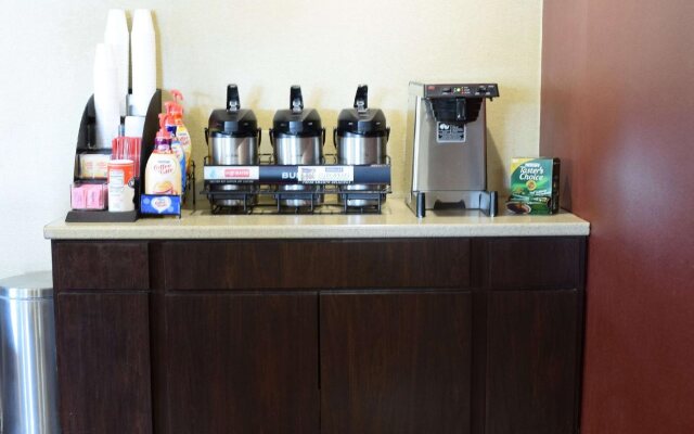 Red Roof Inn PLUS+ University at Buffalo - Amherst