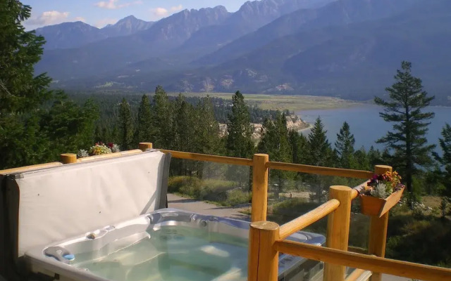The Lodge at Bella Vista