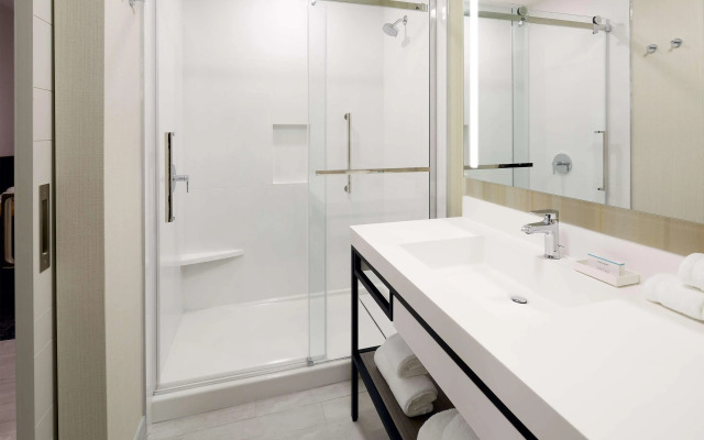 Hilton Garden Inn Montreal Midtown