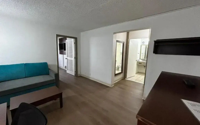 Motel 6 Chambersburg