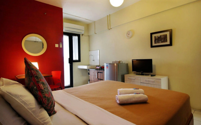 The London Living Apartment at Kebagusan City