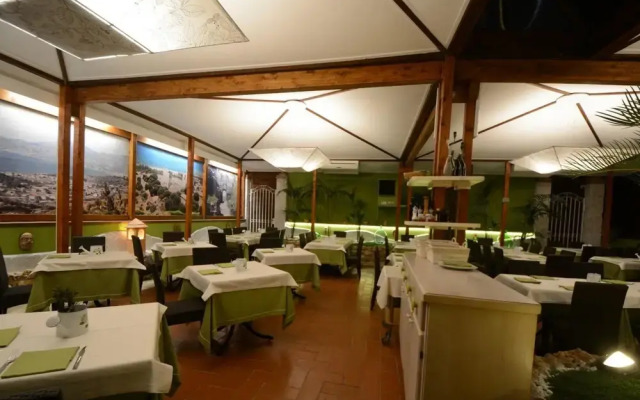 Hotel Porta Rosa