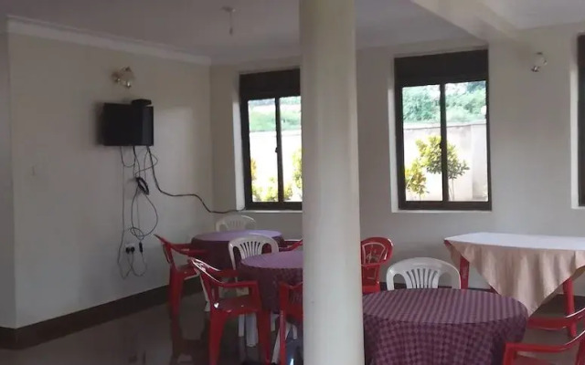 Mango Cottages & Recreation Center