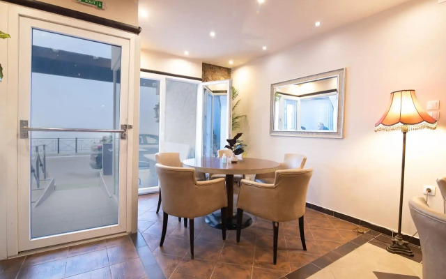 Votsalakia Hotel & Luxury Apartments