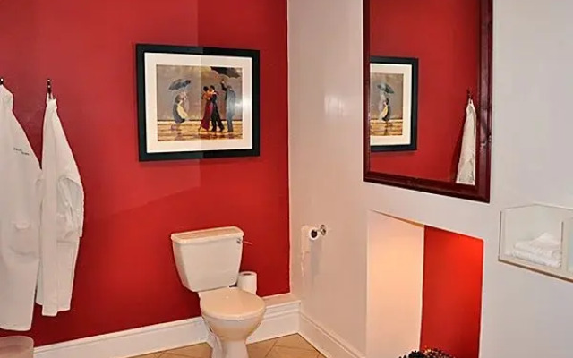 Patricks With Rooms Apartments