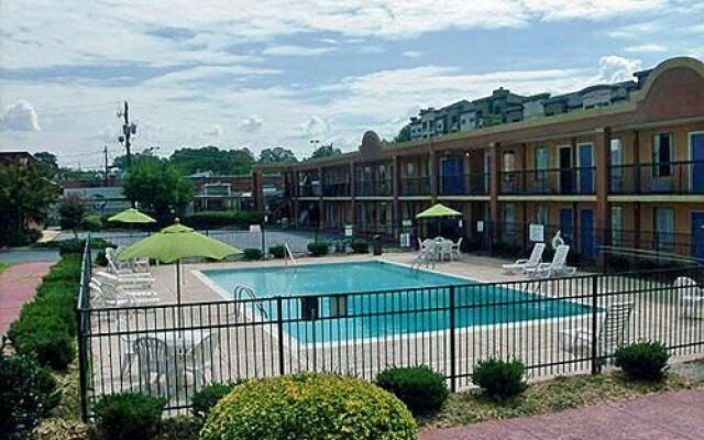 Motel 6 Atlanta - Chamblee Tucker