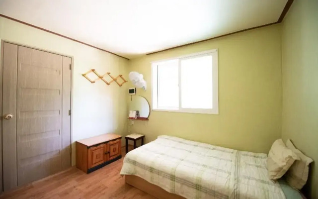 Pocheon Haneulbat Pension