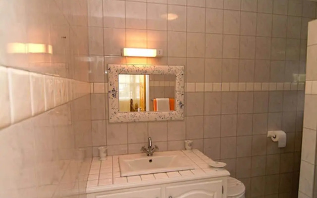 Woburn Villa Apartments