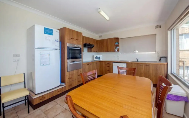Quarterdeck, Unit 3/12 Magnus Street