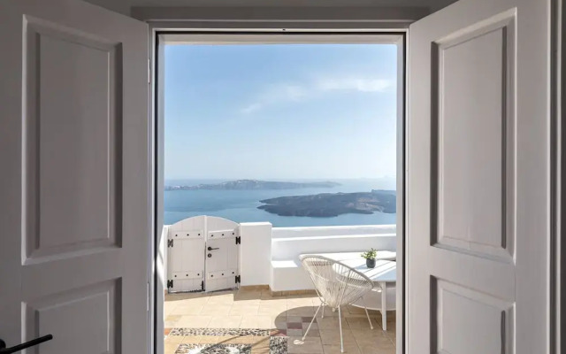 Calderas Hug & Panoramic Sea View Suites