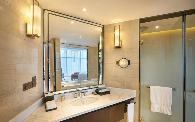 Doubletree By Hilton Ningbo Beilun