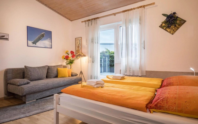 Einzimmerwohnung B und E