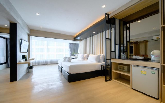 Loft Bangkok Hotel