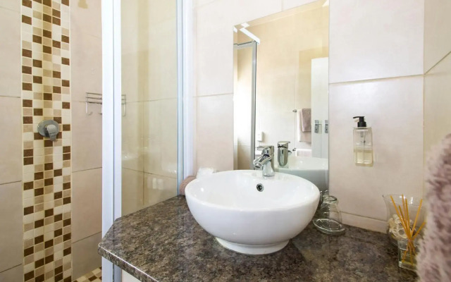 Storms River Guest Lodge