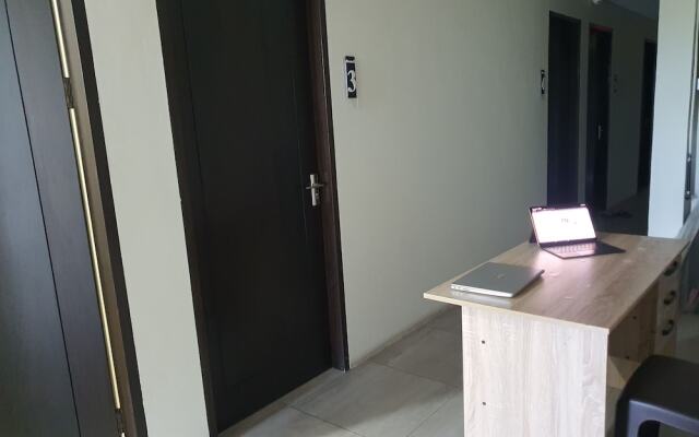 OYO 89803 Tt99 Cozy Stay