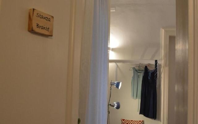 Bed, Book & Breakfast Landolina