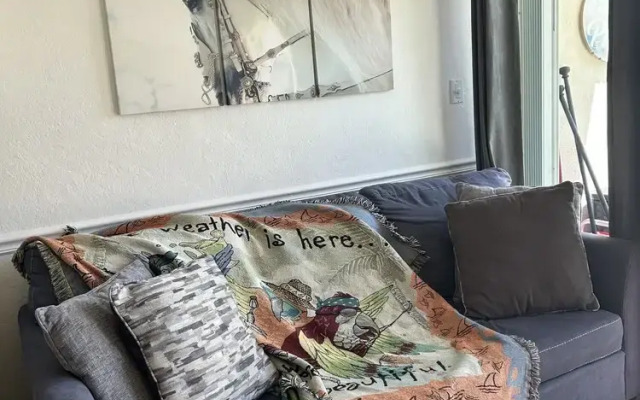 F3 2 Bedroom Condo