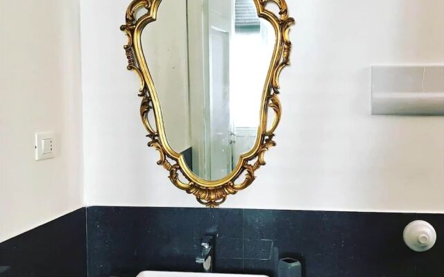 B&B Charme Centre-Ville Art & Lit Rooms