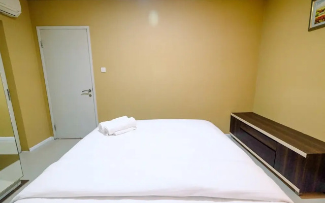 Spacious Studio The Lavande Residence Apartment By Travelio