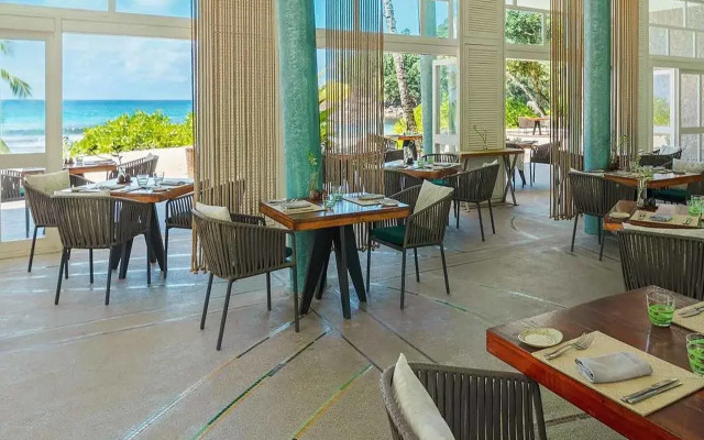 Avani Barbarons Seychelles Resort