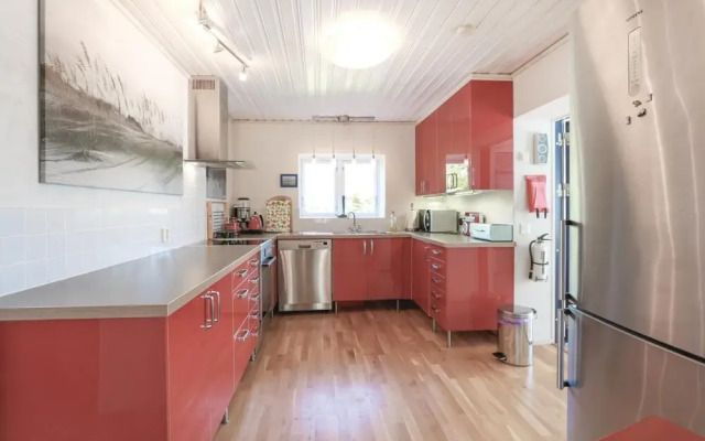 Nice Home in Ystad With 3 Bedrooms and Wifi