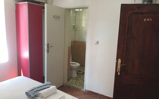 Apartments & Rooms Rozana