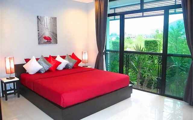 Kamala Regent 2 bedrooms Pool Access Apartment