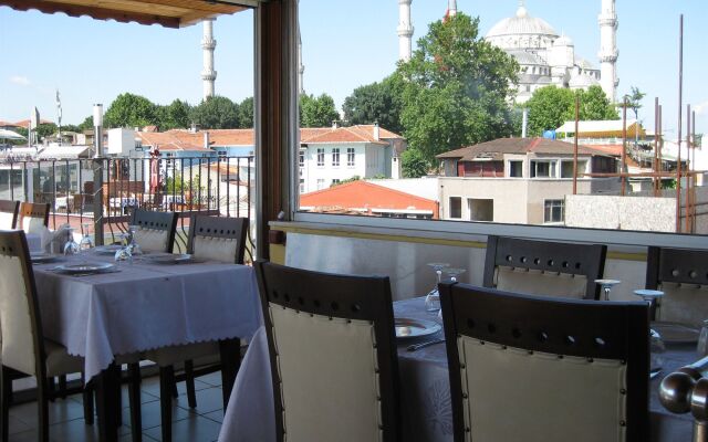 Mehmet Bey Hotel