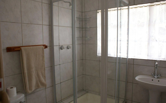 Emerald Guesthouse