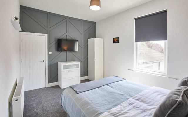 Host Stay The Lobster Holiday Inn