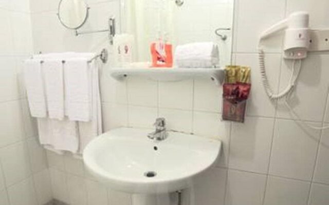 Zomorodet Al Aseel Hotel