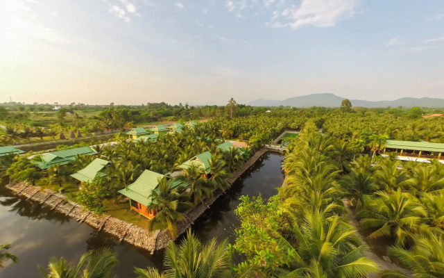 Coconut Resort