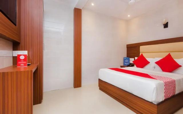 OYO 12257 Hotel Sai Suites